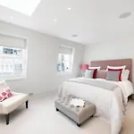Pavilion Mews Knightsbridge House