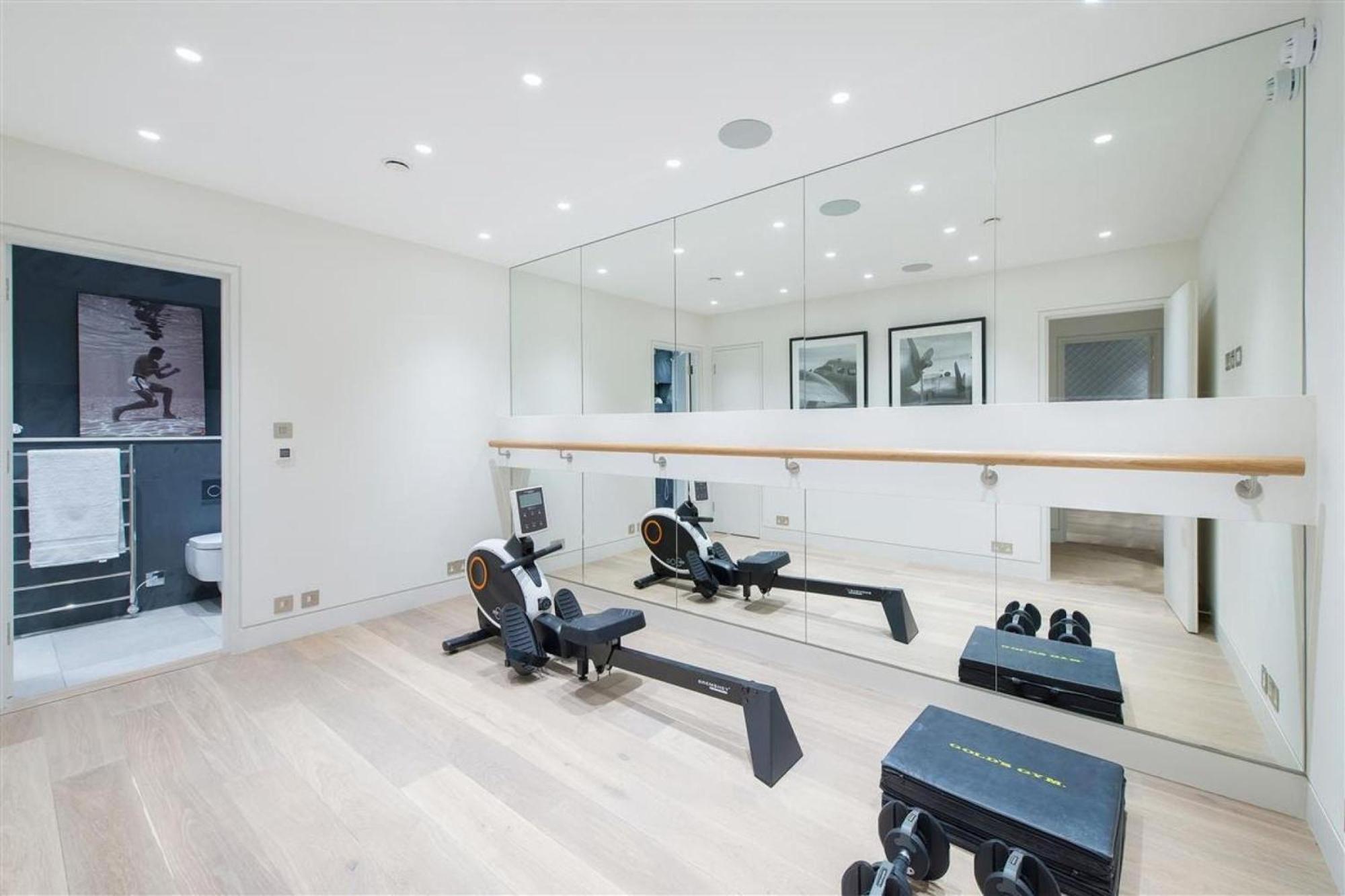 Pavilion Mews Knightsbridge House